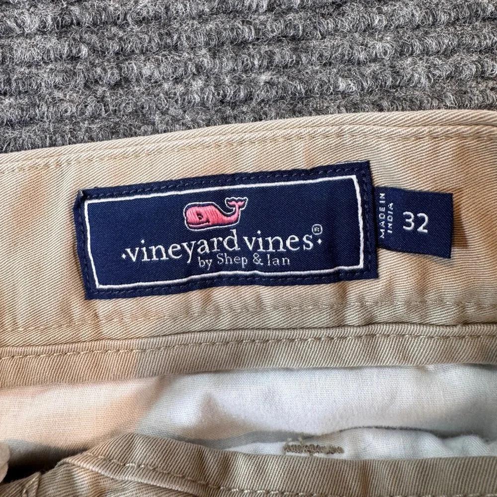 Vineyard Vines Mens 32‎ Khaki Tan Chino Shorts Flat Front 9 Inch Inseam Preppy